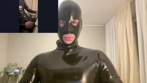 Snapshot of latexfan1984 chatting on 03/05/25, 08:53 Rubber and Latex online show from 03/05/25, 08:53