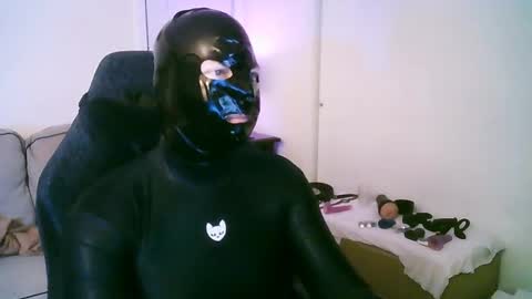 latexminheadroom online show from 05/26/26, 01:56