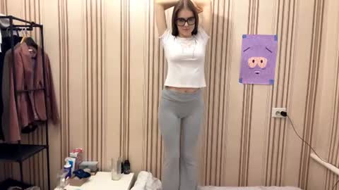 Snapshot of latiapetosa chatting on 07/09/26, 11:25 Mia online show from 07/09/26, 11:25