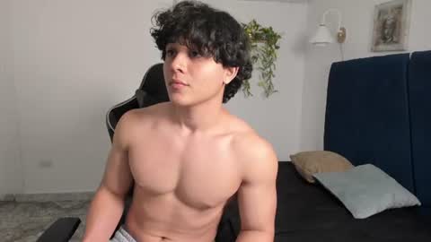 latin_beastx online show from 06/15/26, 08:22
