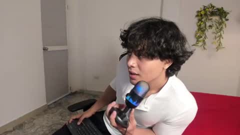 latin_beastx online show from 06/18/26, 08:24