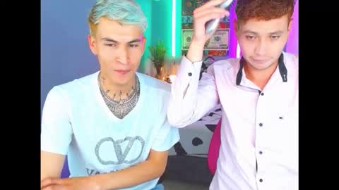 latin_boysxxx_ online show from 10/29/25, 02:14