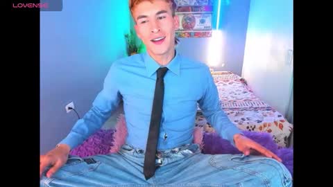 latin_boysxxx_ online show from 03/12/26, 02:50