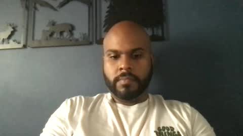 Snapshot of latin_chubby chatting on 01/26/25, 06:06 latin_chubby online show from 01/26/25, 06:06