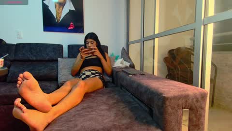 Snapshot of latin_couple77 chatting on 01/15/25, 07:26 Sara y Andy online show from 01/15/25, 07:26