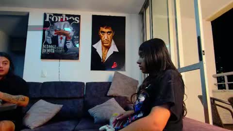 Sara y Andy online show from 11/24/25, 11:37