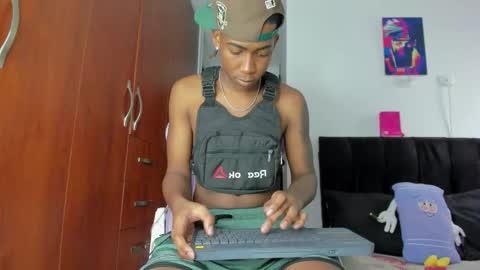 kay online show from 02/11/26, 09:20