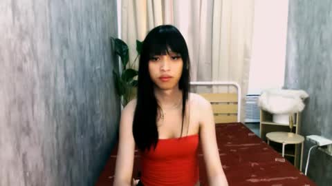 Snapshot of latina_andrea chatting on 04/12/26, 04:17 latina_andrea online show from 04/12/26, 04:17
