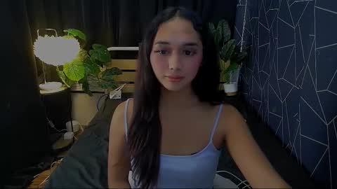 latina_kia online show from 02/15/26, 07:51