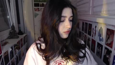 miiiiiiaaaa online show from 01/07/25, 03:46