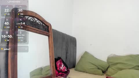 angelina  online show from 09/25/25, 01:37