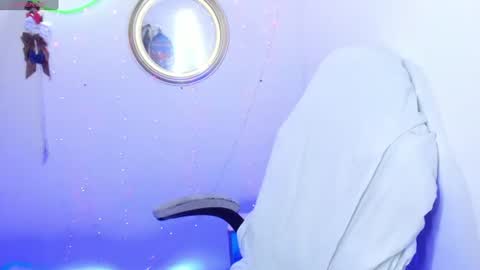 latinamav22 online show from 06/30/26, 10:55