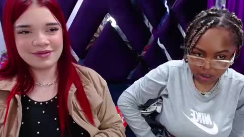 Snapshot of latinas_anales chatting on 12/28/24, 01:28 latinas_anales online show from 12/28/24, 01:28