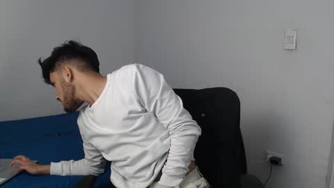 camilo online show from 02/04/25, 06:04