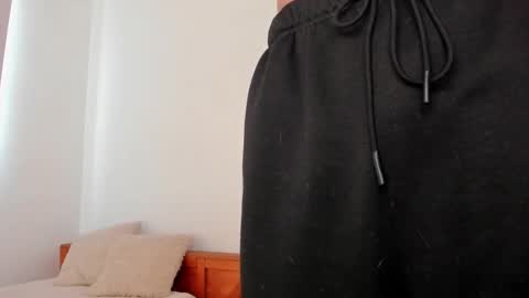 Snapshot of latinevil chatting on 03/03/25, 04:46 Mistress Maddie and Master Jordan  online show from 03/03/25, 04:46