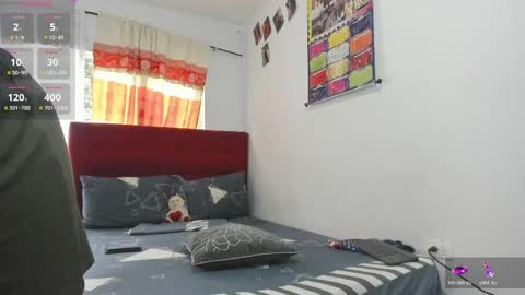    online show from 03/28/26, 12:05