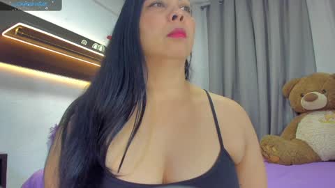 Vanessa online show from 04/04/26, 12:35