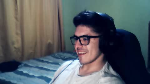 Snapshot of latinn_babe chatting on 09/14/25, 03:38 latinn_babe online show from 09/14/25, 03:38