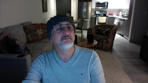 Snapshot of latinnous chatting on 01/30/25, 02:27 QS - INDEPENDENT MODEL online show from 01/30/25, 02:27