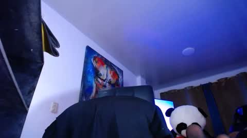 Snapshot of latino_hot_sexy_ chatting on 02/20/25, 03:23 valentina online show from 02/20/25, 03:23