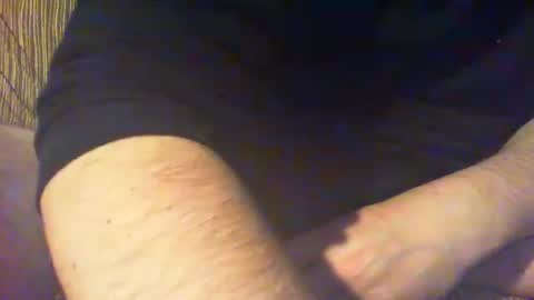 Snapshot of latinoloveboy chatting on 02/19/25, 04:44 Lucas online show from 02/19/25, 04:44