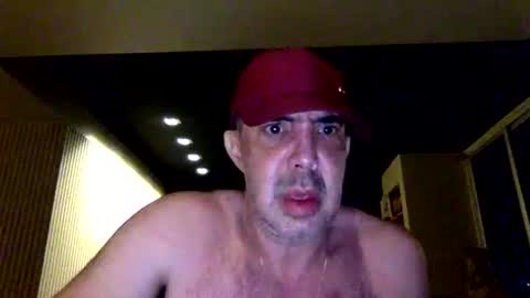 Snapshot of latinsantos1 chatting on 03/08/25, 08:44 latinsantos1 online show from 03/08/25, 08:44