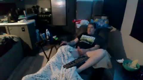 Snapshot of latniter742349 chatting on 01/28/25, 09:08 latniter online show from 01/28/25, 09:08