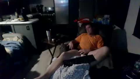 Snapshot of latniter742349 chatting on 01/29/25, 07:04 latniter online show from 01/29/25, 07:04