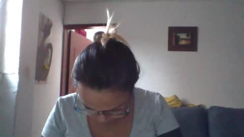 Laura online show from 02/25/26, 01:43