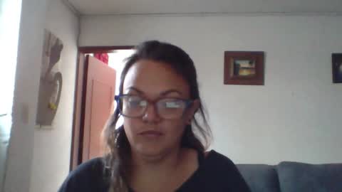 Laura online show from 03/02/26, 02:02