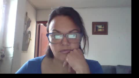 Laura online show from 05/26/26, 02:13