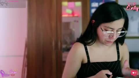 laujgray online show from 03/20/26, 06:35