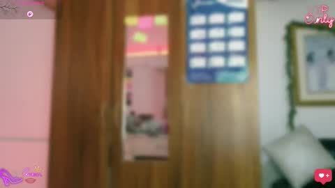 laujgray online show from 03/27/26, 09:36