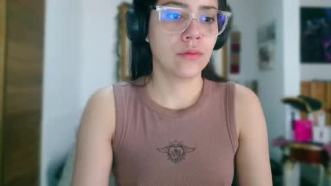 Snapshot of laujgray chatting on 05/29/26, 03:21 laujgray online show from 05/29/26, 03:21