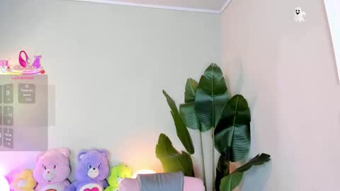 Snapshot of laukyubey1 chatting on 11/05/25, 09:15 laukyubey1 online show from 11/05/25, 09:15