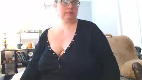 LauLauMa online show from 03/13/26, 04:02