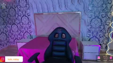 laulin_tay online show from 02/09/26, 04:05