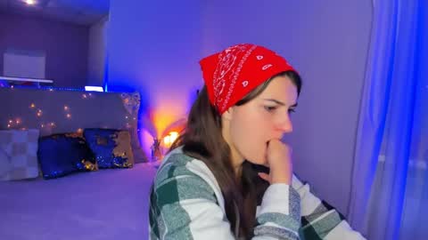 Laura online show from 06/04/26, 05:24