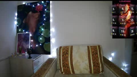 Laura  Nelson online show from 04/15/26, 10:21