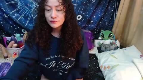 Snapshot of laura_anal_ chatting on 02/12/25, 07:13 Wen online show from 02/12/25, 07:13