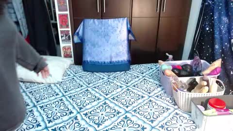 Snapshot of laura_anal_ chatting on 10/09/25, 02:59 Wen online show from 10/09/25, 02:59