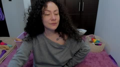 Snapshot of laura_anal_ chatting on 05/22/26, 03:13 Wen online show from 05/22/26, 03:13