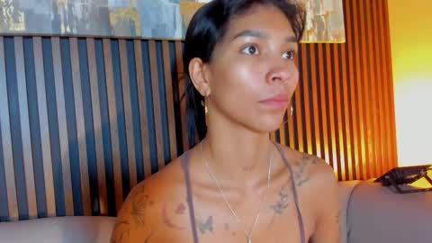 Laura online show from 02/17/26, 12:12