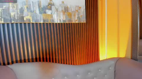 Laura online show from 04/01/26, 12:39