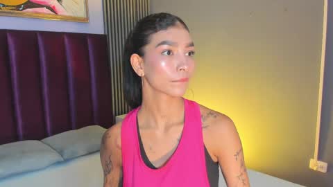 Laura online show from 05/22/26, 11:49