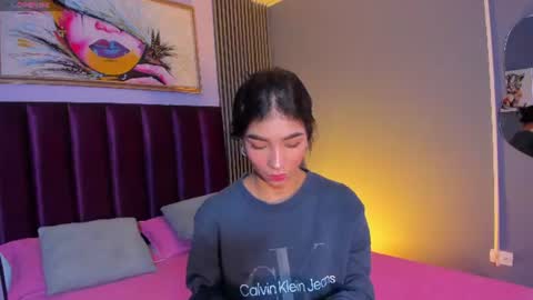 Snapshot of laura_aristizabal_19 chatting on 07/02/26, 12:33 Laura online show from 07/02/26, 12:33
