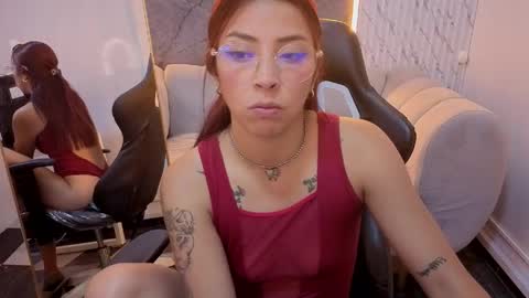 laura_b_ online show from 05/08/26, 03:12