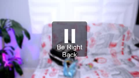 LAURA online show from 12/15/25, 01:04