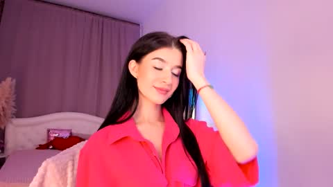 Laura online show from 10/01/25, 07:42