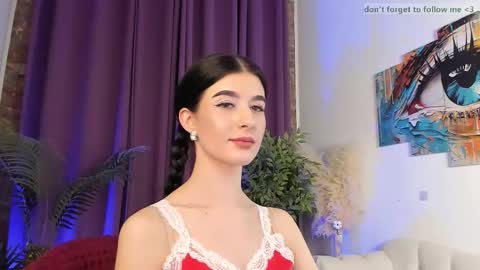 Laura online show from 03/24/26, 08:36